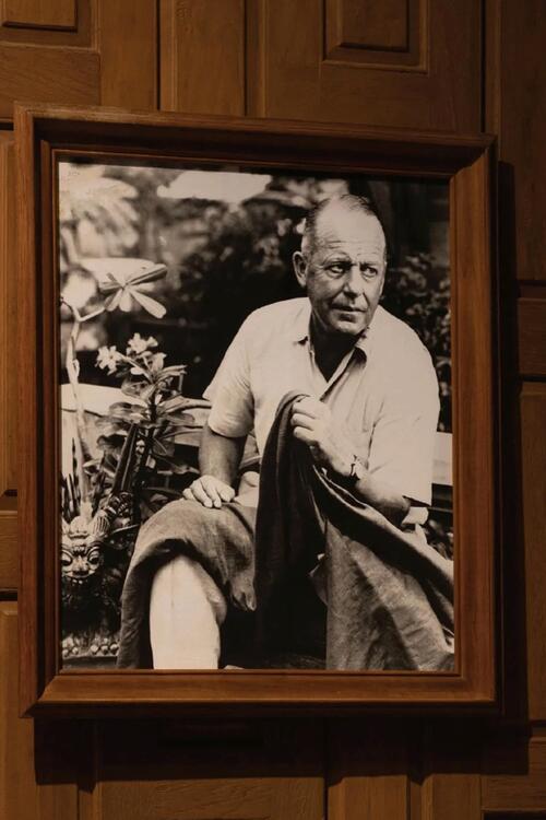 jim-thompson-leggenda-seda-coda e
