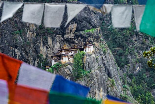 luxury travel butan takstang tiger nest Bhutan Happiness