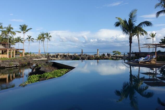 resort quattro stagioni lusso hawaii