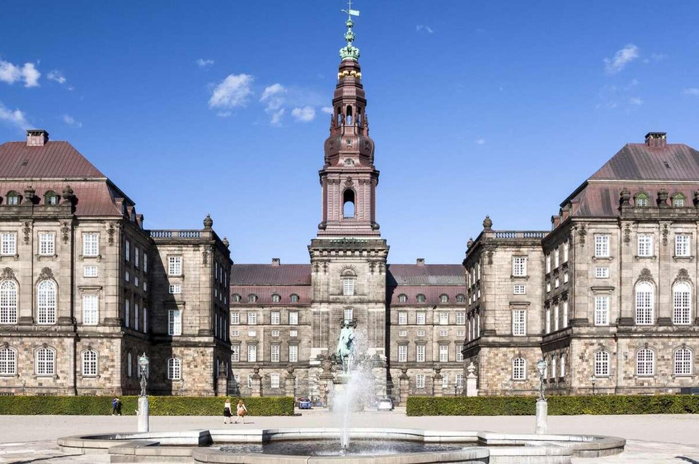 christiansborg copenaghen